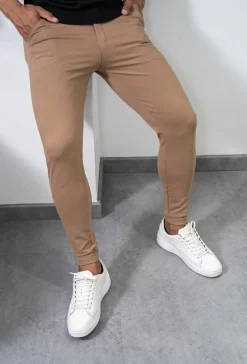 Pantalon chino classique uni