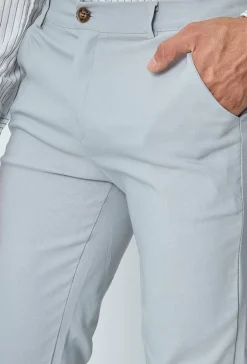 Pantalon chino classique uni