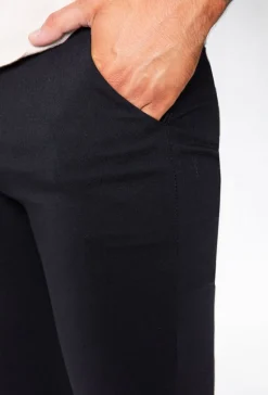 Pantalon chino tendance uni