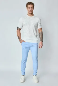 Pantalon chino tendance uni