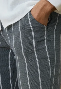 Pantalon classique à rayures stretch