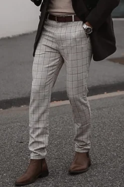 Pantalon classique chino à carreaux