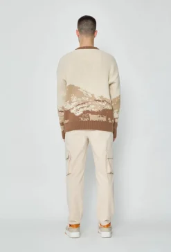 Pantalon droit uni avec patch géométrique