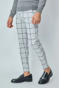 Pantalon habillé à carreaux