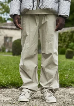 Pantalon parachute ajustable à la taille et aux cheville