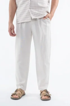 Pantalon tailleur contemporain