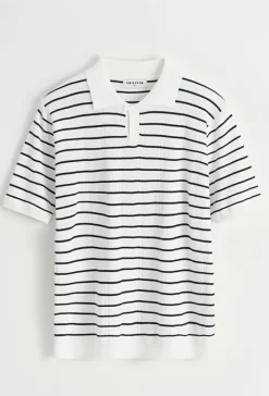 Polo col v