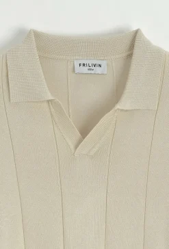 Pull à col chemise ouvert en v