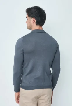 Pull à col chemise zipé