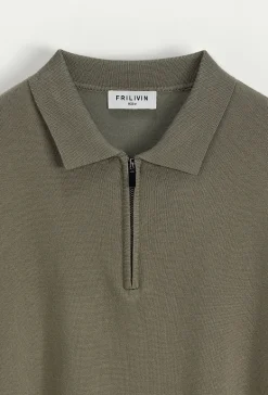 Pull à col chemise zipé