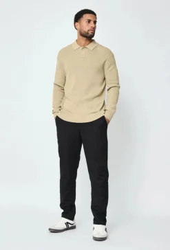 Pull en maille col à revers avec deux boutons