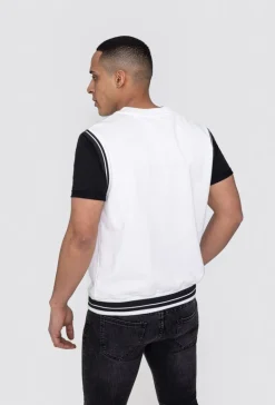 Pull sans manches