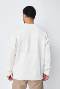 Pull tréssé à col rond