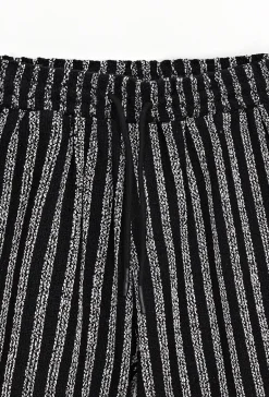 Short à rayures