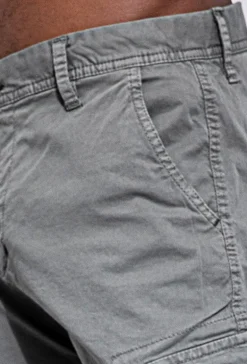 Short cargo