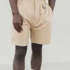 Short chic mi-longueur