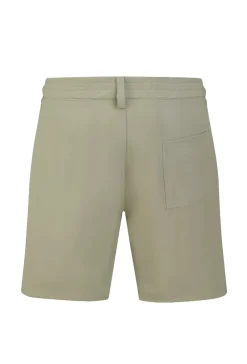Short chic mi-longueur