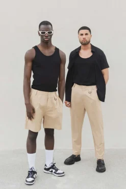 Short chic mi-longueur