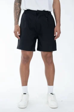 Short chic mi-longueur