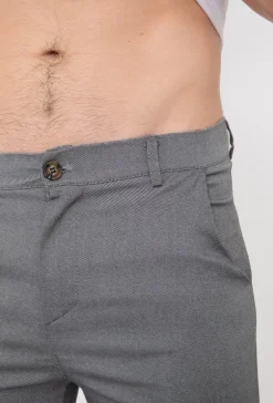 Short chino