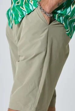 Short chino classique à coupe ajustée