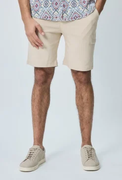 Short chino uni léger stretch et très confortable