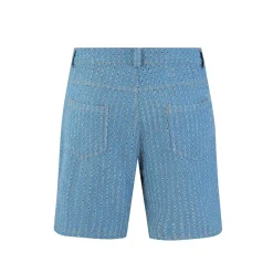 Short droit à motifs troués