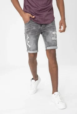 Short jean déchiré