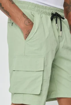 Short uni avec taille élastique