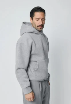 Sweat à capuche uni