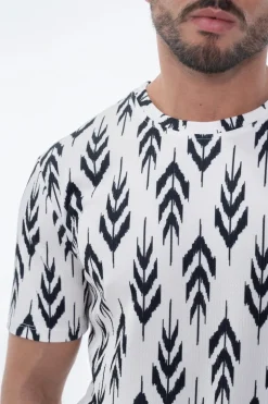 T-shirt à motifs flechés