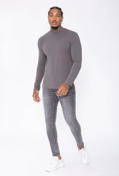 T-shirt manches longues col montant en coton de couleur uni