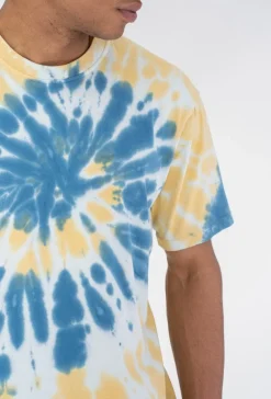 T-shirt tie and die