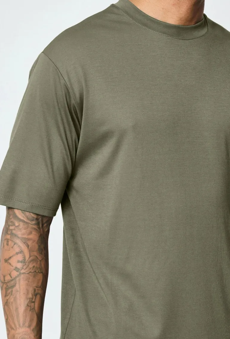 T-shirt uni à manches courtes