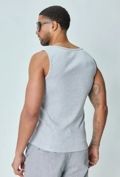 T-shirt uni sans manches