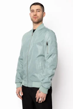 Veste à poche
