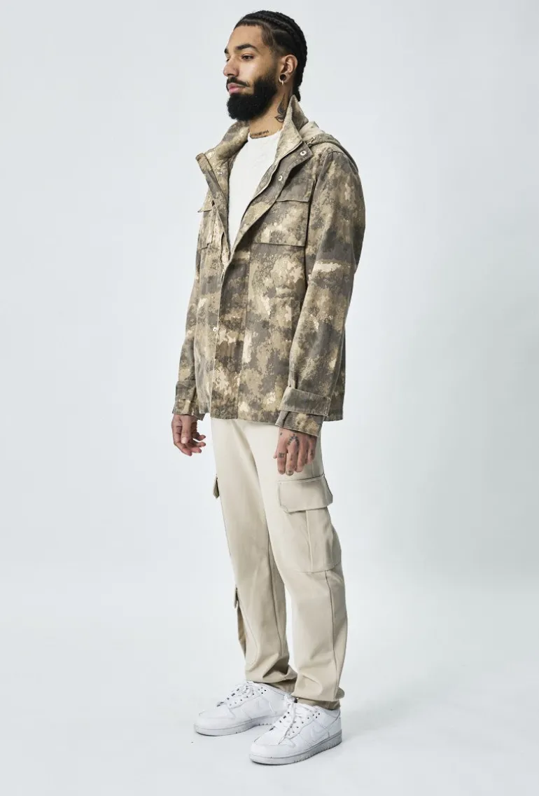 Veste coupe-vent camouflage à capuche