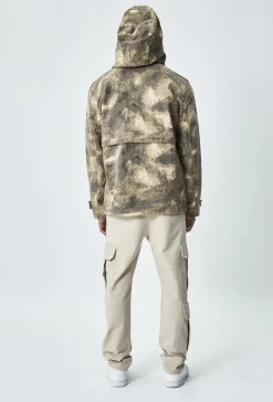 Veste coupe-vent camouflage à capuche