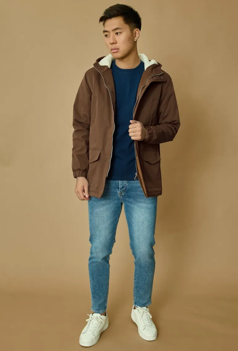 Veste parka milongue à capuche moumoutée
