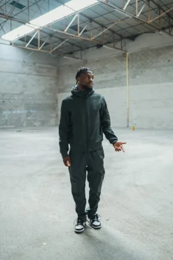 Veste zippée à capuche