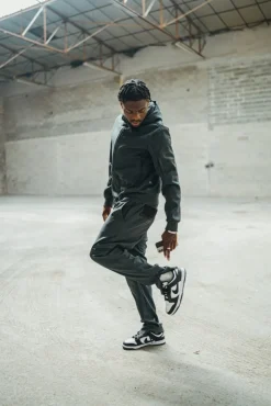 Veste zippée à capuche